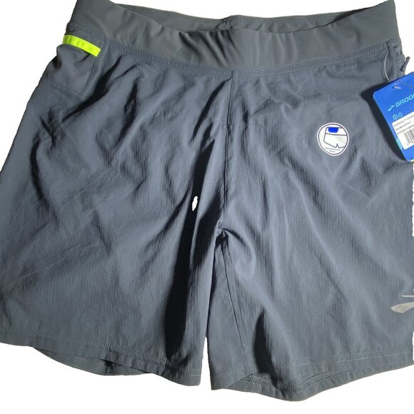 Brooks Mens Size Medium Cascadia 7” Shorts Asphalt Draw cord Flat Front Wicking - Picture 2 of 10